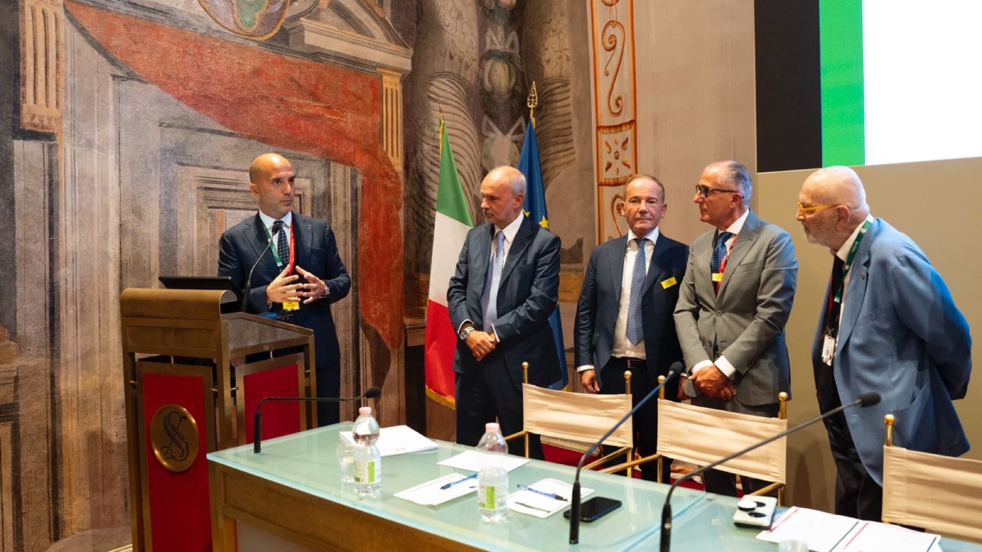 Presentation of the multi-specialty recommendations at the Italian Senate.